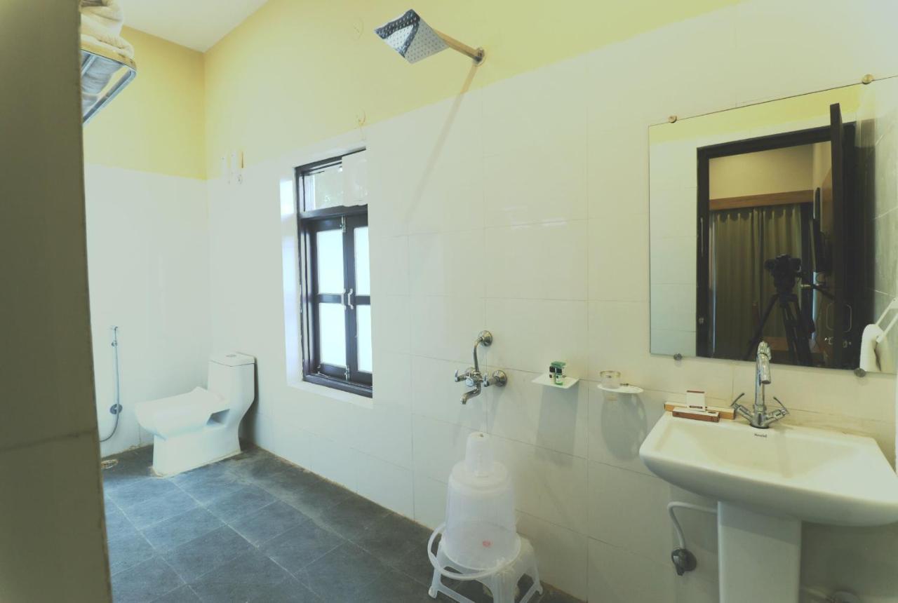 Keshav Resort อุเดเปอร์ ภายนอก รูปภาพ